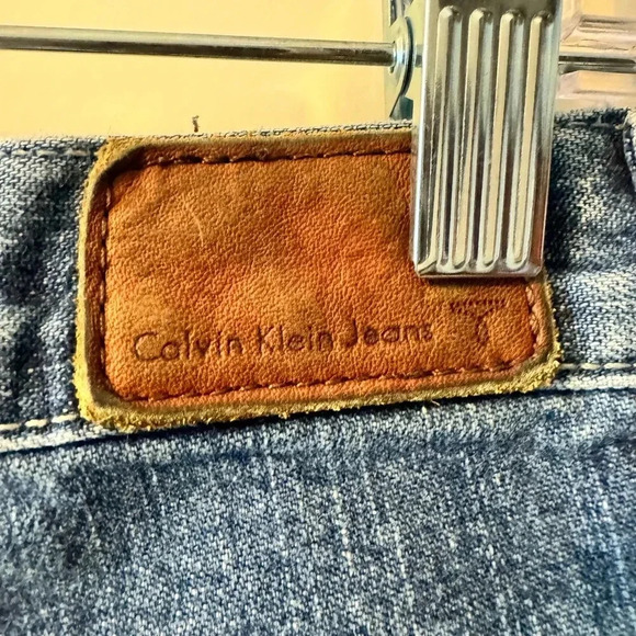 Calvin Klein Bootcut Jeans - Picture 6 of 8